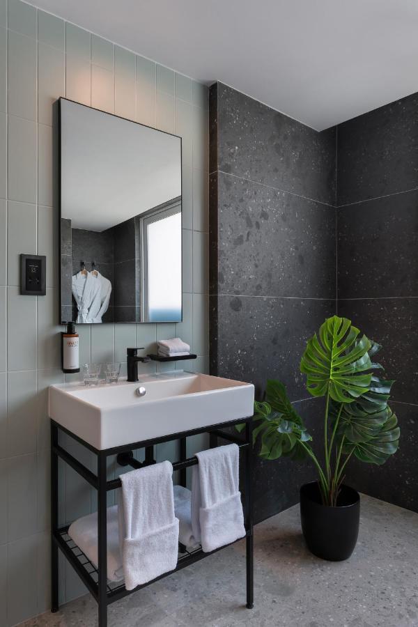 Hotel Mistral St Julian'S, Affiliated By Melia San Giuliano Esterno foto