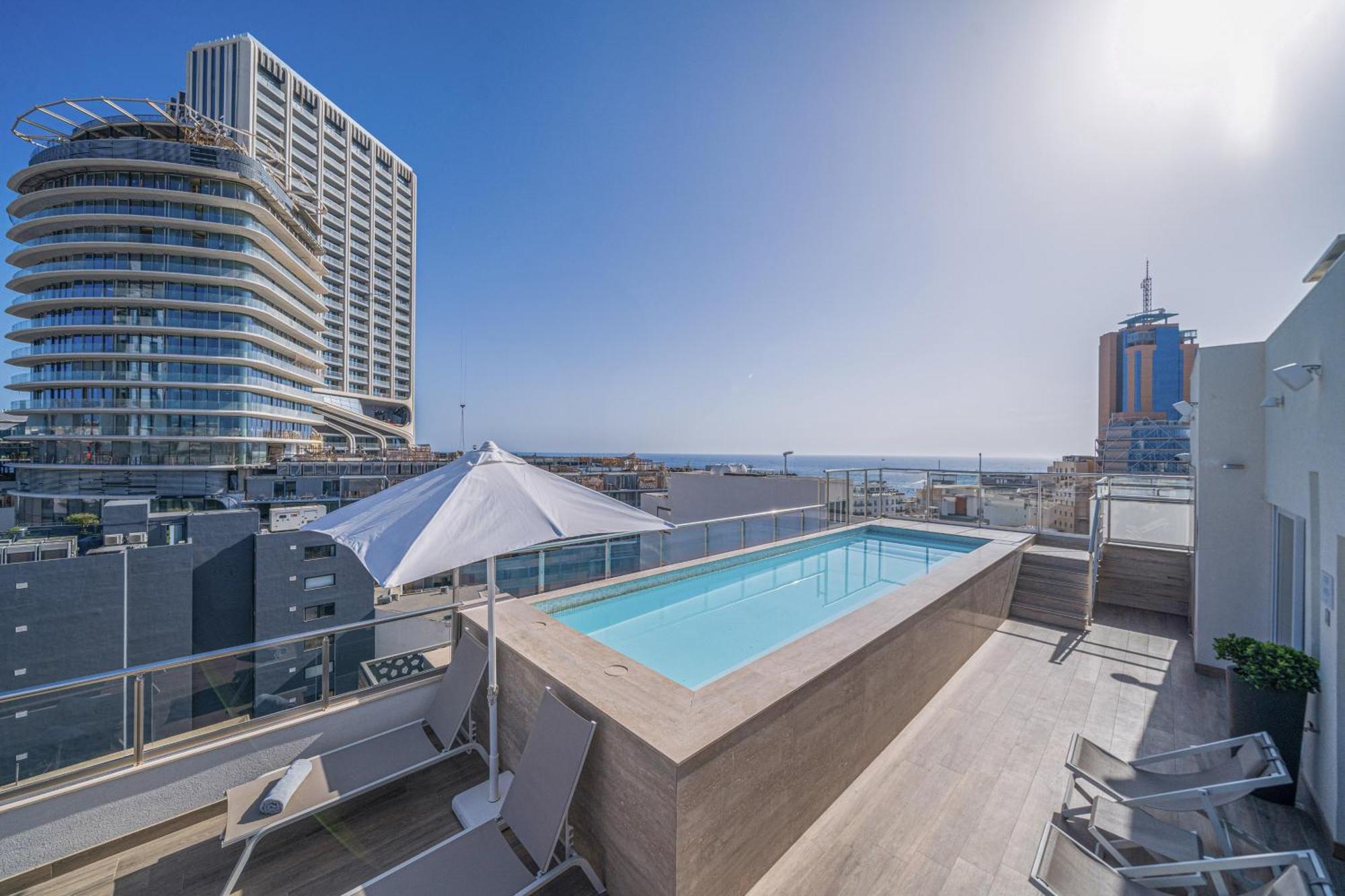 Hotel Mistral St Julian'S, Affiliated By Melia San Giuliano Esterno foto