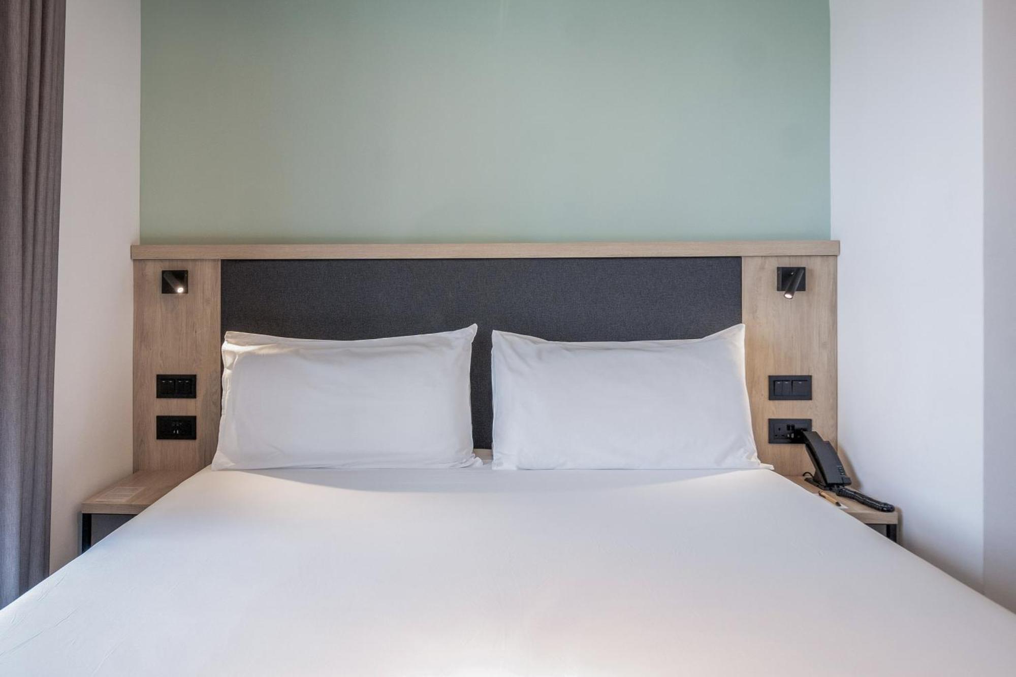 Hotel Mistral St Julian'S, Affiliated By Melia San Giuliano Esterno foto